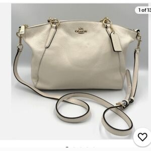 Coach  Leather Shoulder Bag